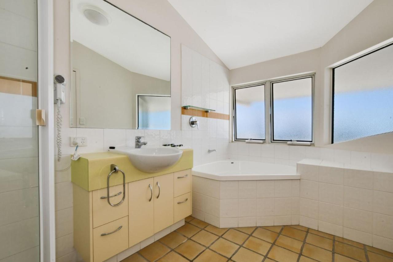 Alex Beach Resort-317/428 Alexandra Headland Εξωτερικό φωτογραφία